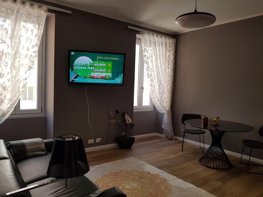 Still Und Stilvoll Im Stadtzentrum Apartment Trieste Ngoại thất bức ảnh